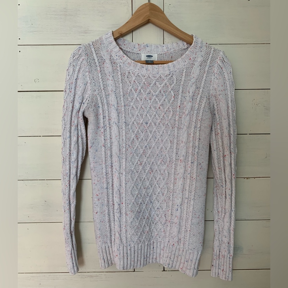 3 for $9!😎 Classic crew neck work sweater